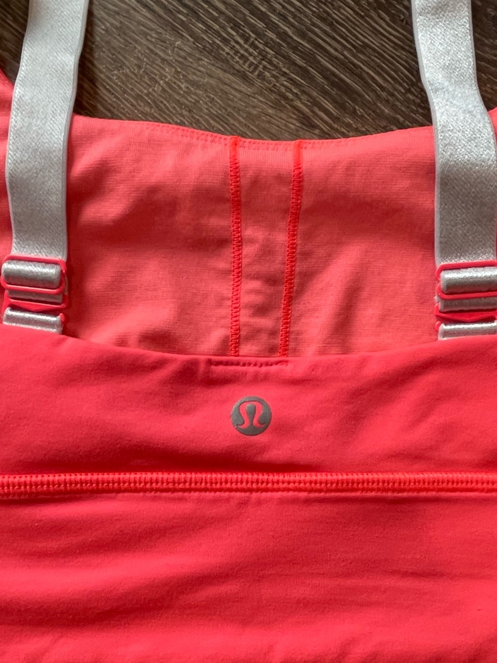 lululemon athletica Lululemon Adjust Me Bra Sports Adjustable Straps Size 6 - Picture 6 of 7